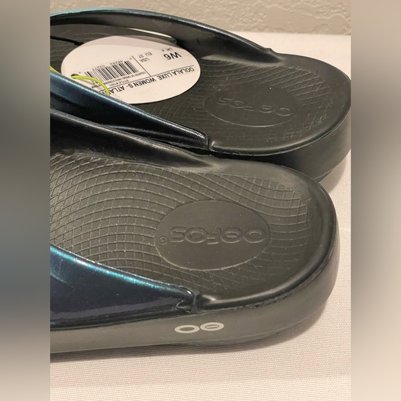 OOFOS OOlala Sandals Atlantis - US Women's 6 EU 37 - Picture 4 of 7
